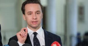 Krzysztof Bosak – życie i osiągnięcia kontrowersyjnego polityka, które warto poznać