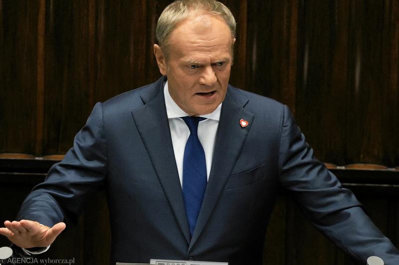 Donald Tusk za granicą