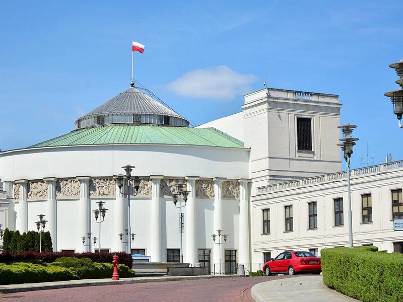 Wymagania i kwalifikacje kandydata do Sejmu