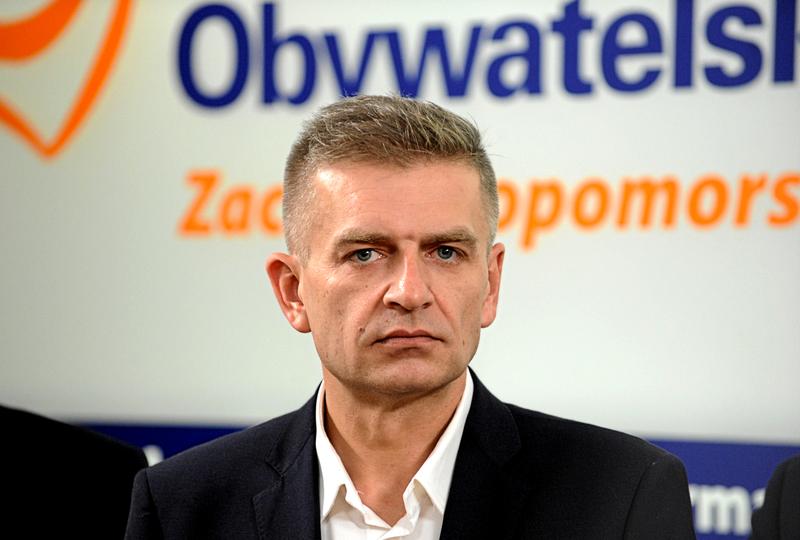 Gej w sejmie: odkryj znane postacie i ich osiągnięcia