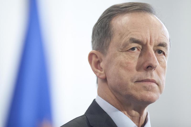 Marszałek senatu – kluczowa postać w polskiej polityce, którą warto poznać