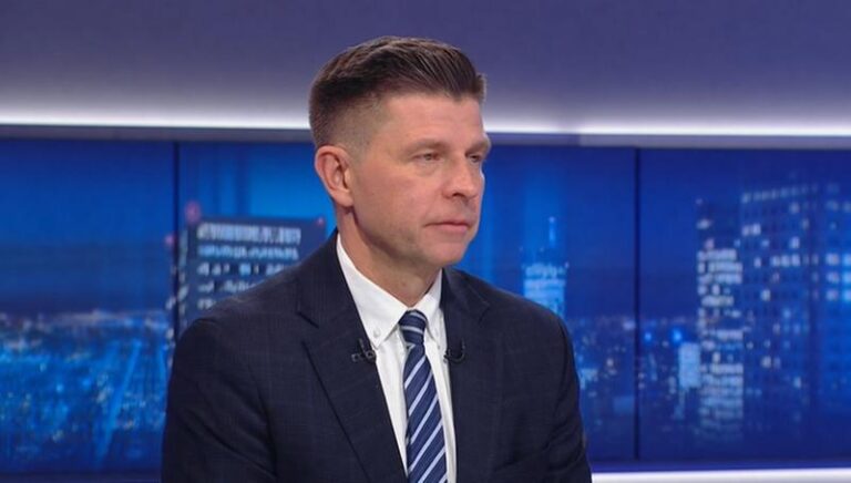 Zagadkowy wyjazd Petru do Portugalii: kogo zabrał i jakie wywołał kontrowersje?