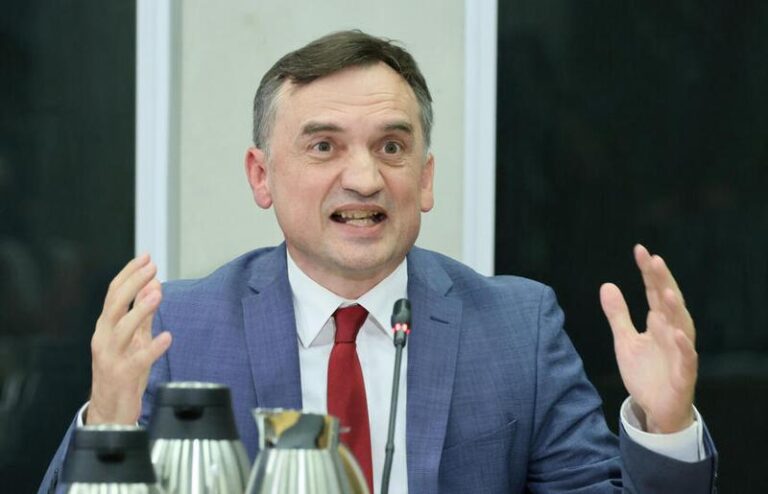 Zbigniew Ziobro w polityce: Co jego przynależność partyjna oznacza dla przyszłości Polski?