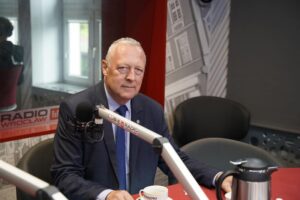 Koalicja parlamentarna: Klucz do zrozumienia wpływu na politykę w Polsce