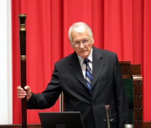 Marszałkowie w akcji: Kto stoi na czołowej pozycji w sejmie i senacie?