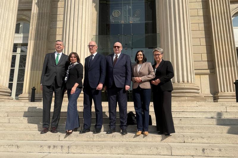 Z kim mamy do czynienia? Odkryj kluczowe postacie prezydium sejmu i ich role