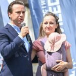 Czy znasz żonę Krzysztofa Bosaka? Oto zaskakujące fakty o Karinie Bosak