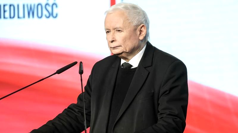 Co z piątką Kaczyńskiego? Jak kluczowe zmiany wpłyną na życie Polaków