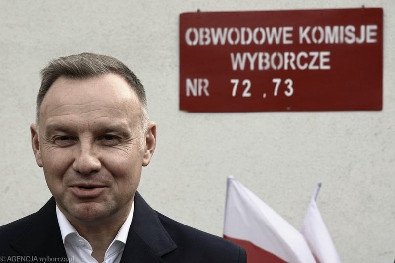 Ile trwa kadencja prezydenta miasta? Oto kluczowe informacje o wyborach