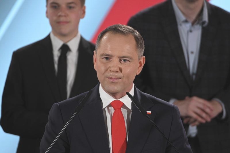 Kto zastępuje prezydenta w Polsce i jakie niesie to konsekwencje dla kraju?