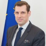 Ile naprawdę zarabia prezydent Warszawy? Odkrywamy zaskakujące szczegóły wynagrodzenia