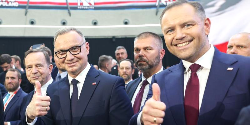 Ile trwa kadencja prezydenta miasta? Oto zaskakujące zmiany w przepisach, które musisz znać!