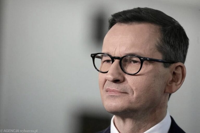 Co oznacza zakup obligacji przez Morawieckiego dla inwestorów?