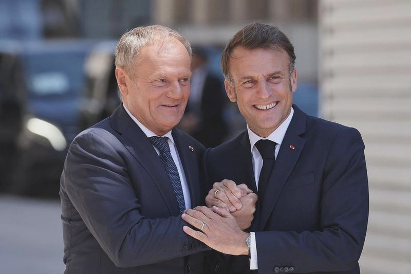 Ile lat ma prezydent Francji Macron i zaskakujące fakty, które warto znać