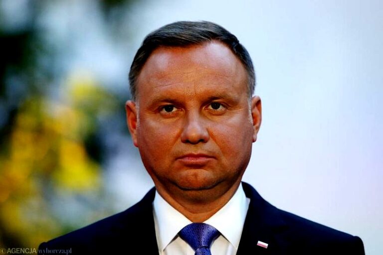 Jak napisać list do prezydenta Andrzeja Dudy — krok po kroku: skuteczne porady i przykłady