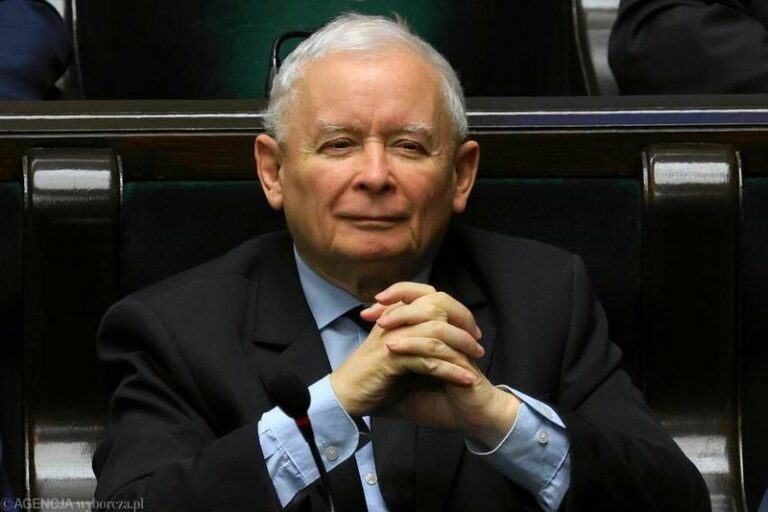Języki obce Jarosława Kaczyńskiego – które zna i czy wpłynęły na jego karierę?
