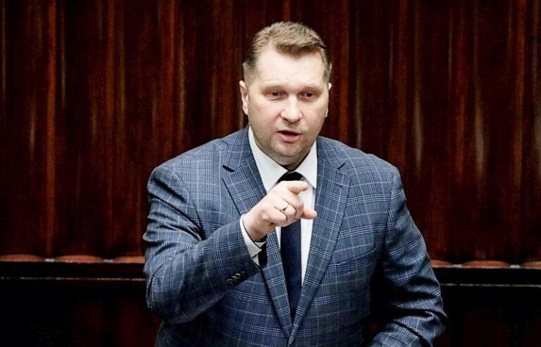 Ustawa lex Czarnek: kluczowe zmiany dla szkół i uczniów