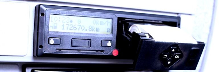 Ustawa o systemie tachografów cyfrowych – obowiązki i kary dla firm i kierowców